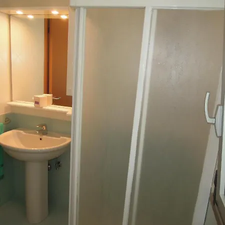 Comfy Flat 200mt From The Beach-beahost Daire