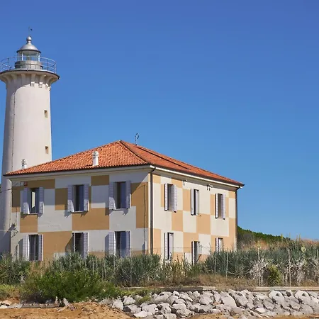Comfy Flat 200 M From The Beach-beahost