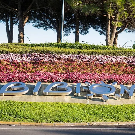 Apartman Comfy Flat 200 M From The Beach-beahost *