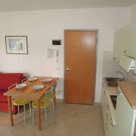 Apartman Comfy Flat 200 M From The Beach-beahost Bibione