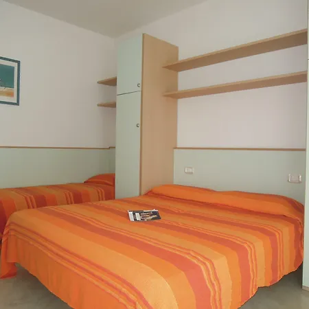 Apartmán Comfy Flat 200 M From The Beach-beahost